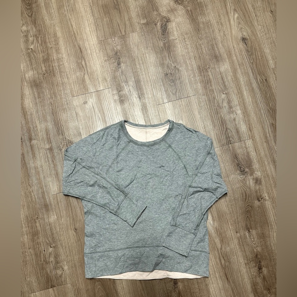 Lululemon Time Out Crew (Reversible). Size 8?